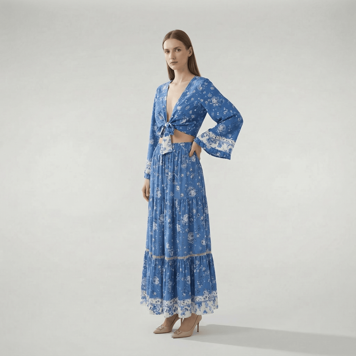 Motif floral sur fond bleu clair